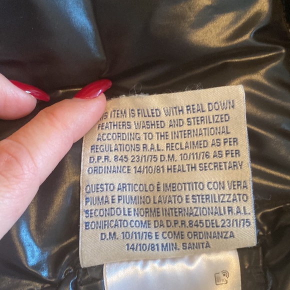 Moncler Girl’s Hooded Puffer - Picture 10 of 10